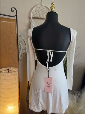 Oh Polly Cream Long-Sleeve Open-Back Mini Dress